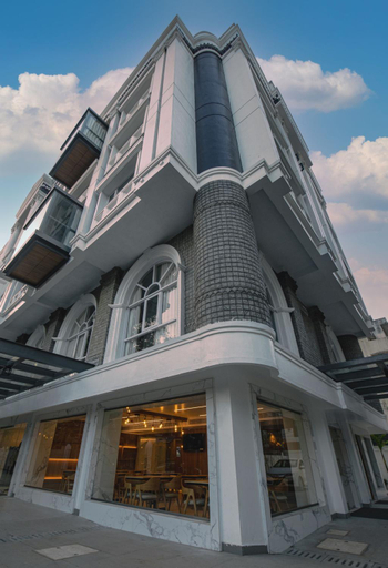 Exterior & Views 2, RATHNA RESIDENCY - Near US CONSULATE, Chennai