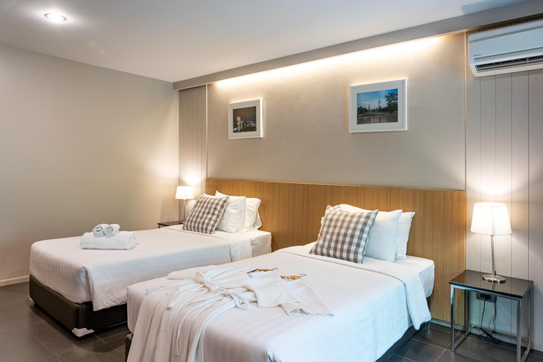 Bedroom 13