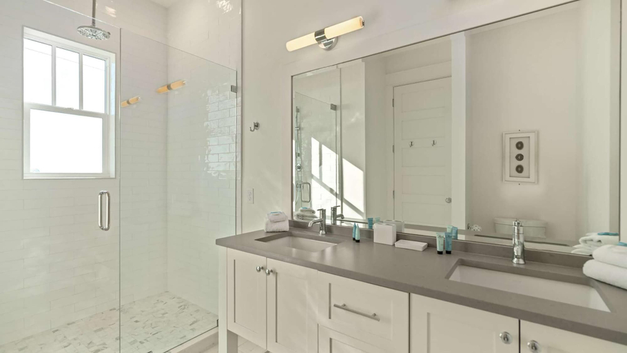Bathroom 3, 30A Beach Therapy, Walton