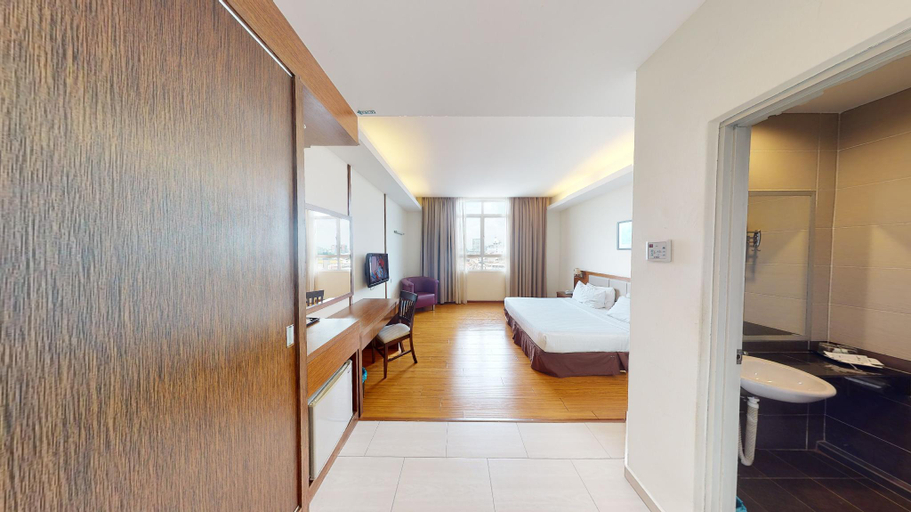 Bedroom 16