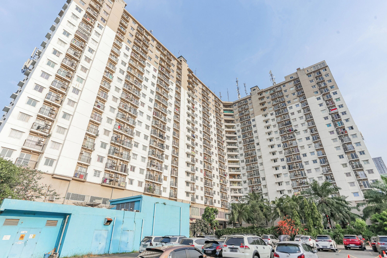 Exterior & Views, OYO 94117 Mr Rooms Appartement Mutiara, Bekasi