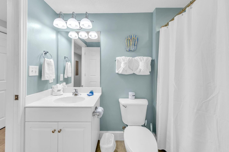 Bathroom 5, Majestic Beach Towers 2-1803, Bay