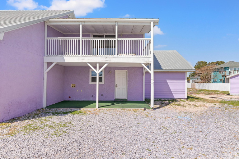 Exterior & Views, 5218 Beach Dr C, Bay