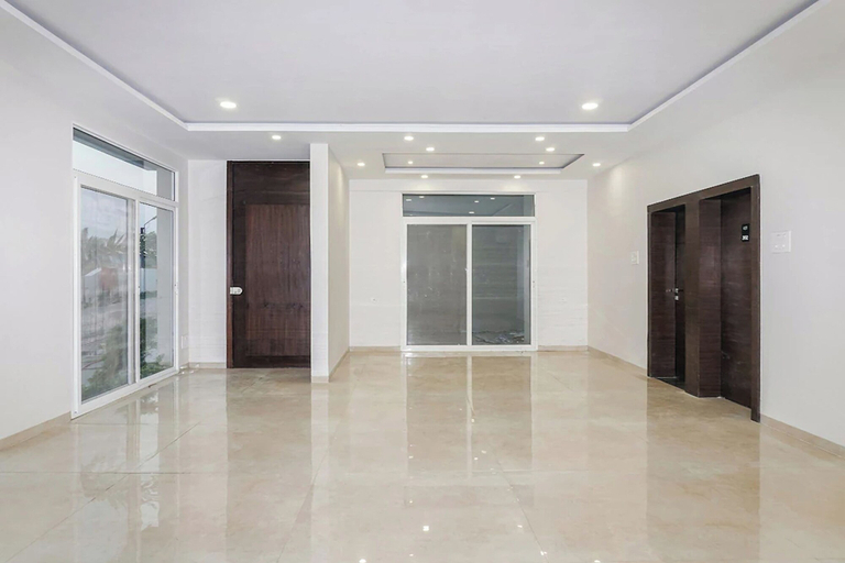 Others 2, I Suites, Pune