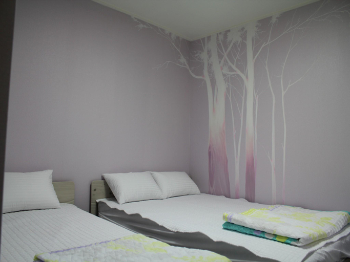 Bedroom 10