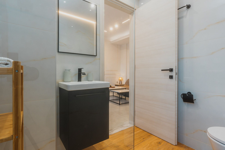 Bathroom, Votanikos Lux, Attica