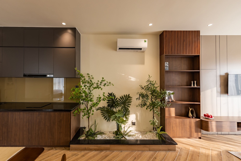 Dining Room 8