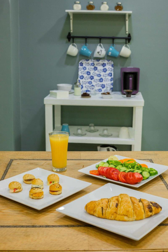 Food & Drinks 5, Cairo Capital Plaza, Qasr an-Nil