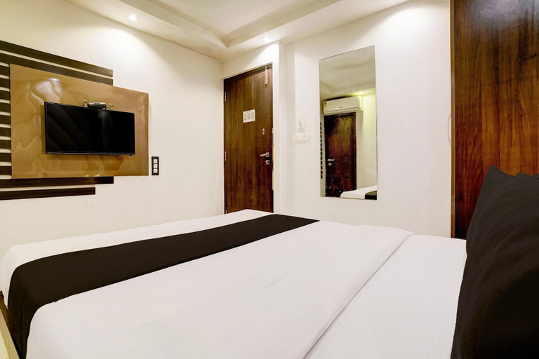 Room 4, Comfortable Stays at Mumbai Central, Mumbai City