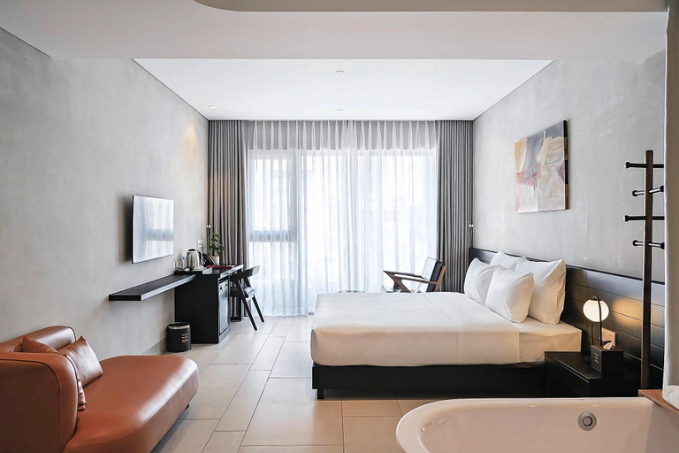 Bedroom 16