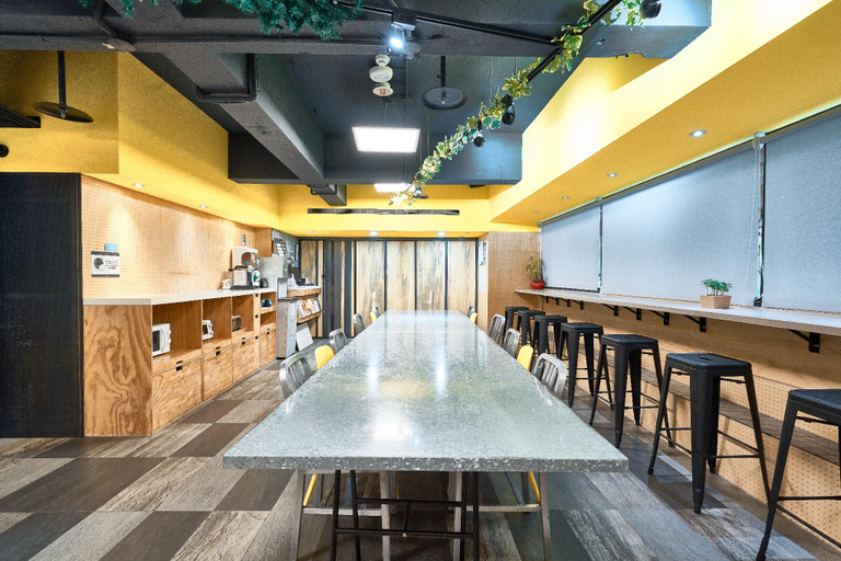 Food & Drinks 5, Bouti City Capsule Inn, Taipei City