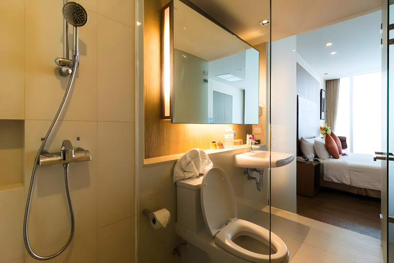 Bedroom 4, On 8 Sukhumvit Nana Bangkok by Compass Hospitality, Khlong Toey