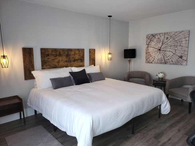Others 4, Motel au rocher du cap, Montmagny