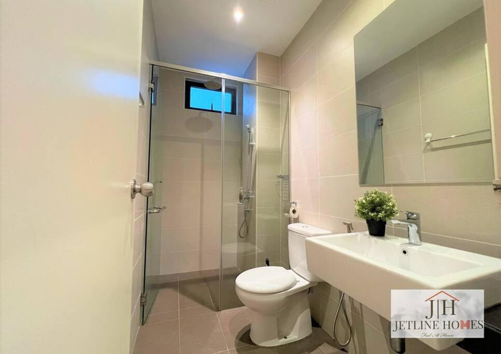 Bathroom, Melaka {Atlantis Suite} City-View/ 10Pax/5Bed, Malacca City