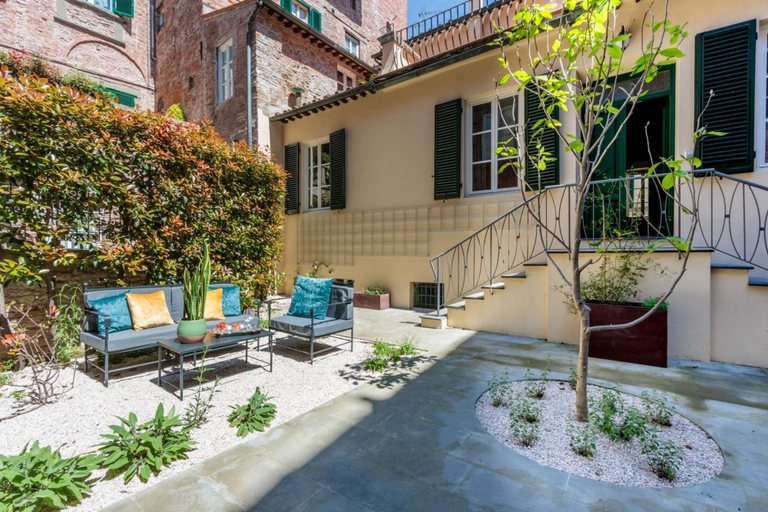Room 2, The Healing Garden in Lucca, Lucca