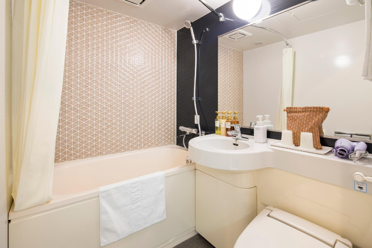 Bathroom 9