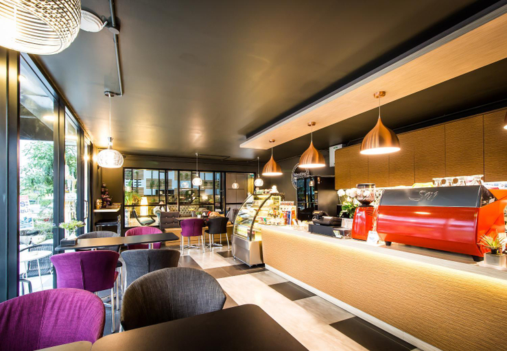 Food & Drinks 5, PM Residence, Hat Yai