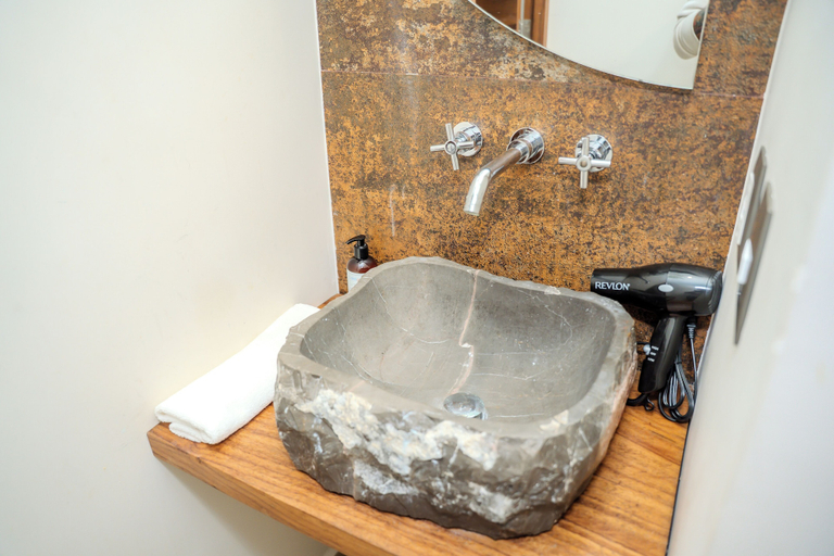 Bathroom, The Garden Residences by Casago, Cozumel
