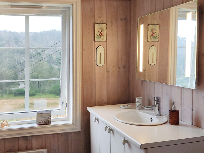 Bathroom 3, person holiday home in lyngdal-By Traum, Lyngdal