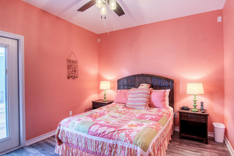 Bedroom 3, Moore Fun House by Silver Sands Vacation Rentals, Nueces