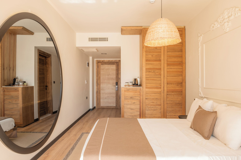 Bedroom 3, LSaranda House Cesme +16 Adults Only, Çeşme