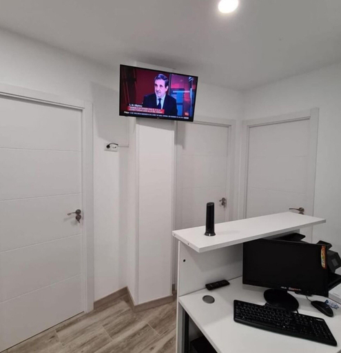 Public Area, Hostal Las Fronteras, Madrid