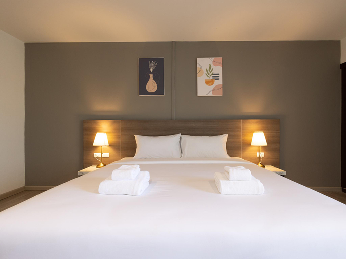 Bedroom 18