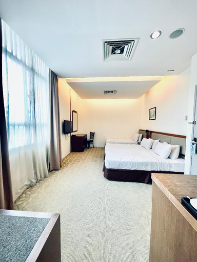 Bedroom 12