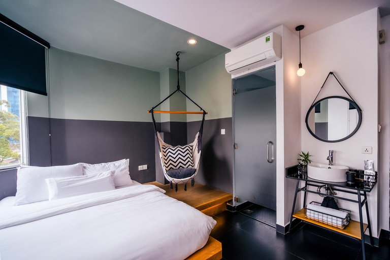 Bedroom 30
