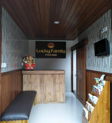 Public Area, Lucky Family Cottage, Gianyar