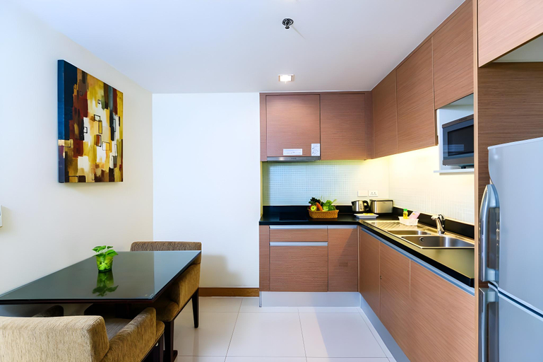Dining Room 1