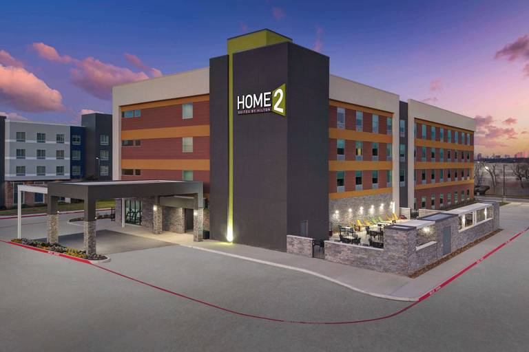 Exterior & Views 2, Home2 Suites Dallas I-30 Cockrell Hill, Dallas