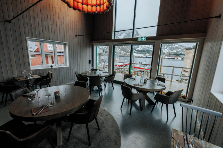 Food & Drinks 4, Hemmingodden Lodge, Vestvågøy