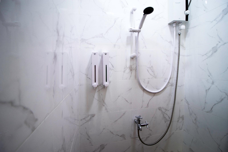 Bathroom 5, Capsule@Hive Bugis, Singapore