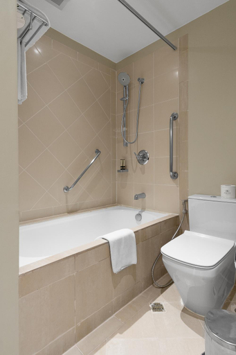 Bathroom 7