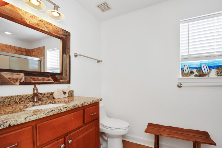 Bathroom 4, Bucket List, Bay