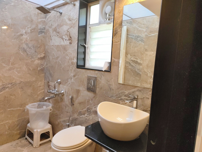 Bathroom 5, Hotel Shreyas, Pune