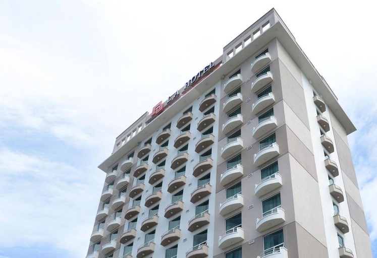 Others 5, LA Hotel, Tawau