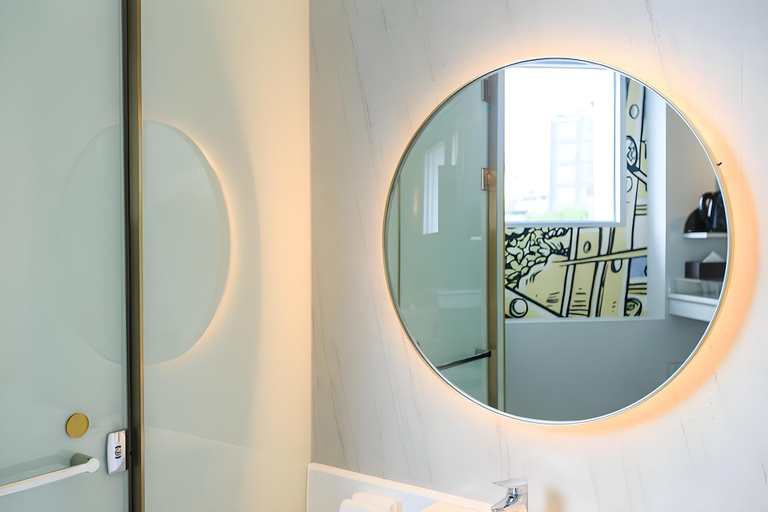 Bathroom 4, Hua Shan Din by Cosmos Creation - Huashan 1914 Creative Park, Taipei City