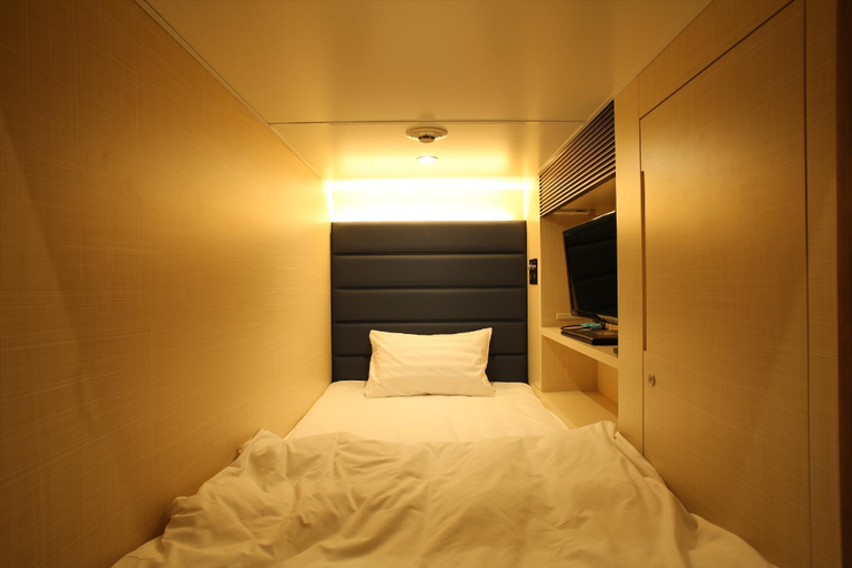 Bedroom 11