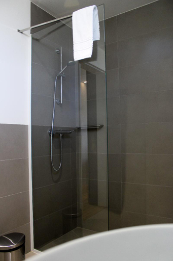 Bathroom 4, Paraiso Apartamentos Turisticos, Funchal