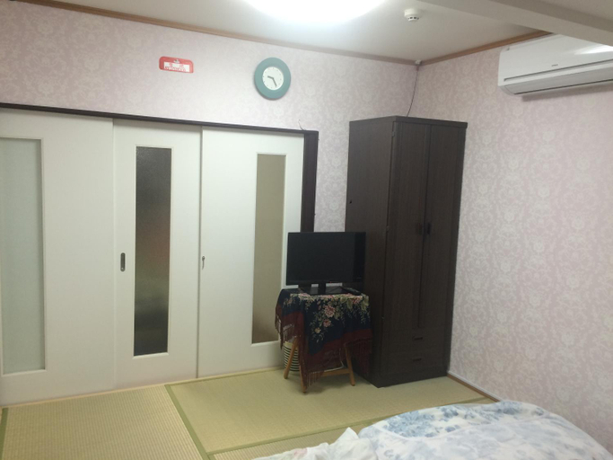 Bedroom 4, Guest House Siam, Osaka