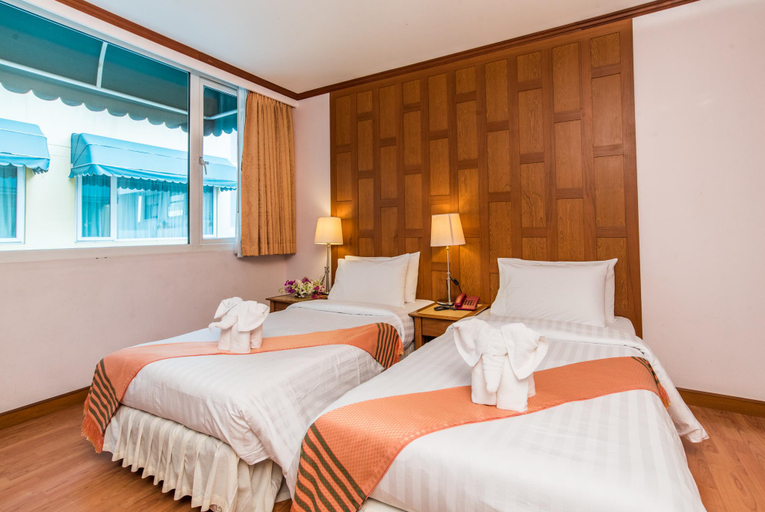 Bedroom 6