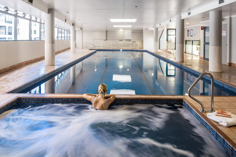 Sport & Beauty 3, Oaks Sydney Castlereagh Suites, Sydney