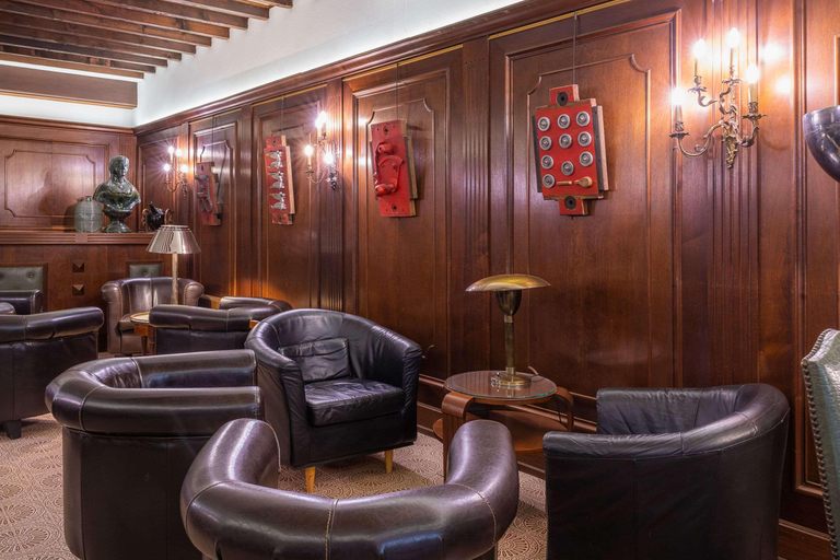 Public Area 2, Hotel Du Helder, Rhône