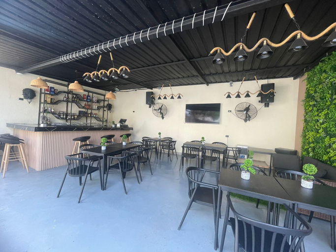 Food & Drinks, solmirooms, Distrito Nacional
