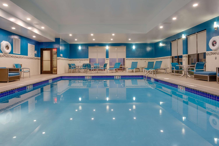 Sport & Beauty 5, Hampton Inn & Suites Philadelphia/Bensalem, Bucks