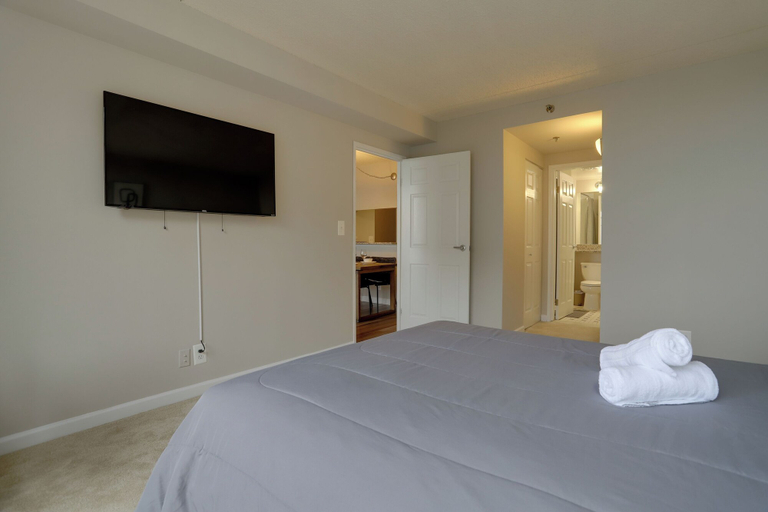 Bedroom 2, Crystal City Apartments near Reagan Airport - We Host, Arlington