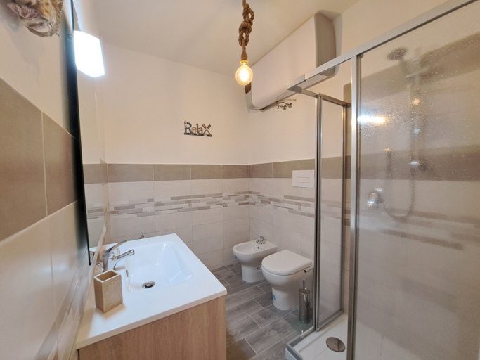 Bathroom 4, Le Residenze Belvedere, Sassari