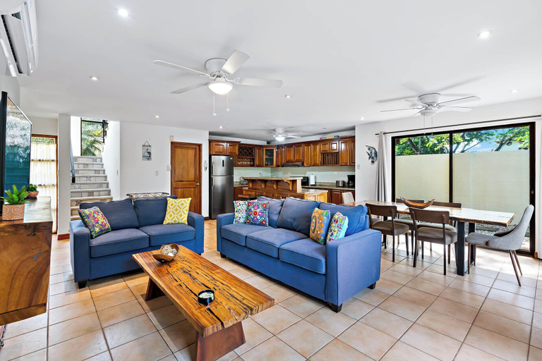Others 5, Inviting Home with Colorful Decor and Private Backyard Oasis with a Swimming Pool & Shaded Terrace, Santa Cruz